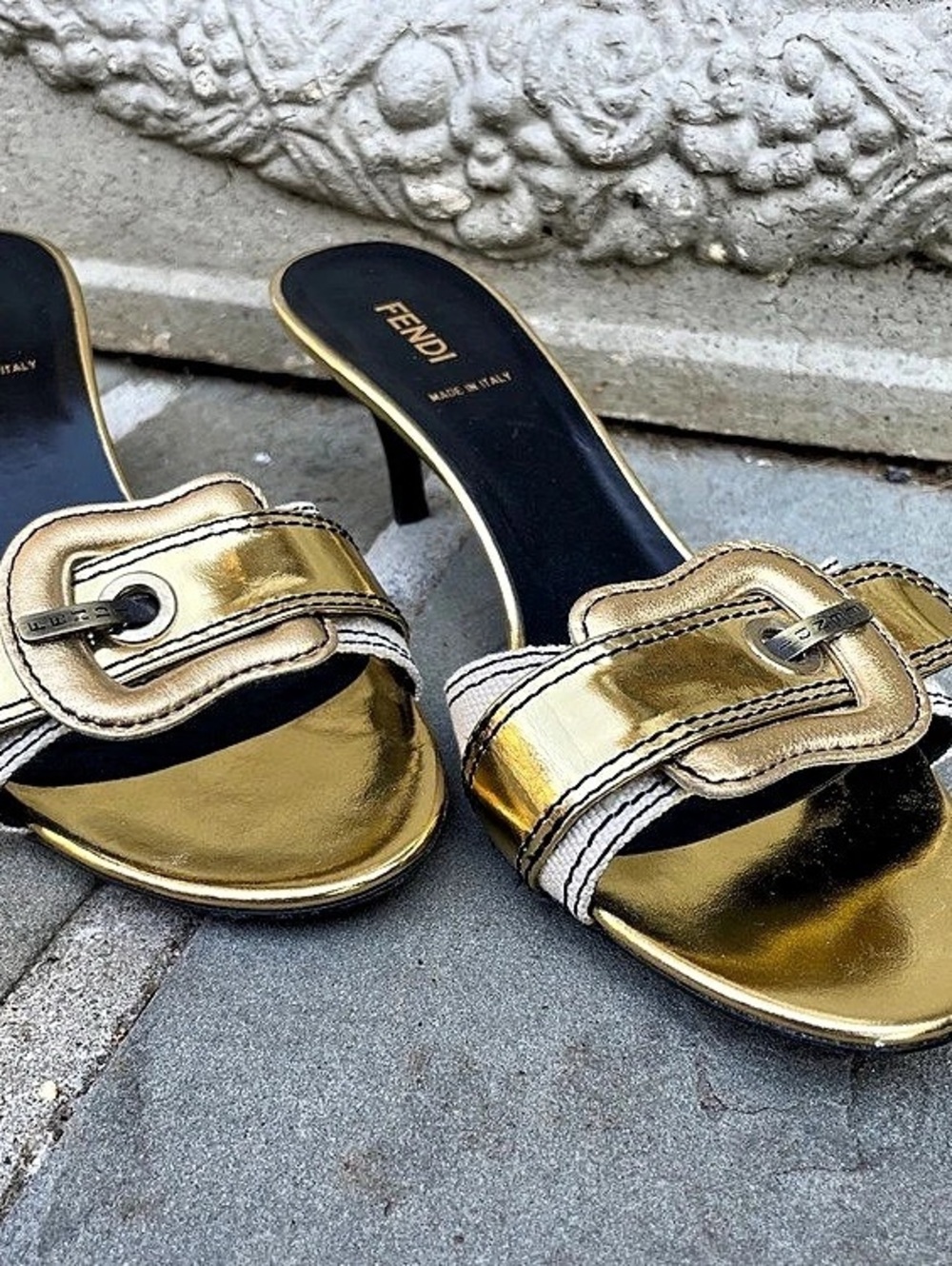 Fendi Gold & White Heels EU 38 1⁄2